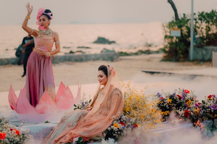 A Luxurious Indian Wedding on Rayong's Seashores